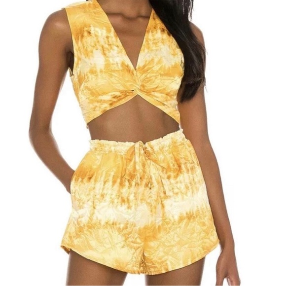 House of Harlow 1960 Other - House of Harlow 1960 x Revolve Sofia Richie Louisa Top and Alyssa Shorts Set